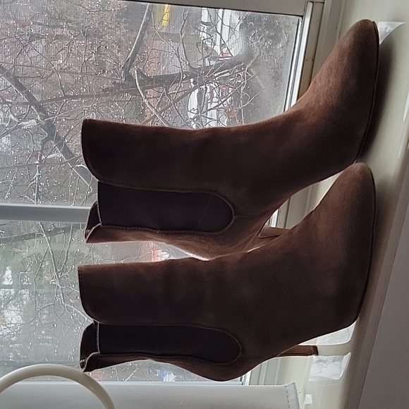 Ralph Lauren Suede Brown Ankle Booties - Very Good Condition - 7B - Picture 9 of 15